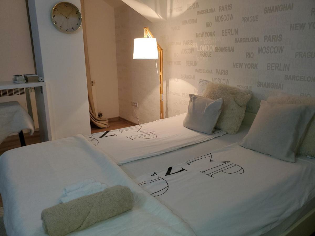 Sleep And Drive Saraievo Exterior foto